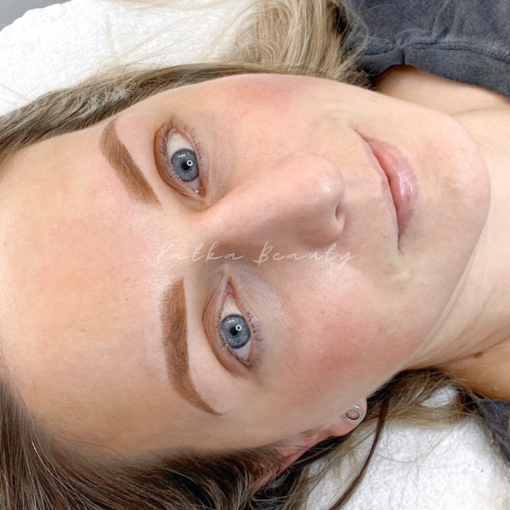 Permanentní make-up obočí; Permanentní make-up Tábor; permanentní obočí